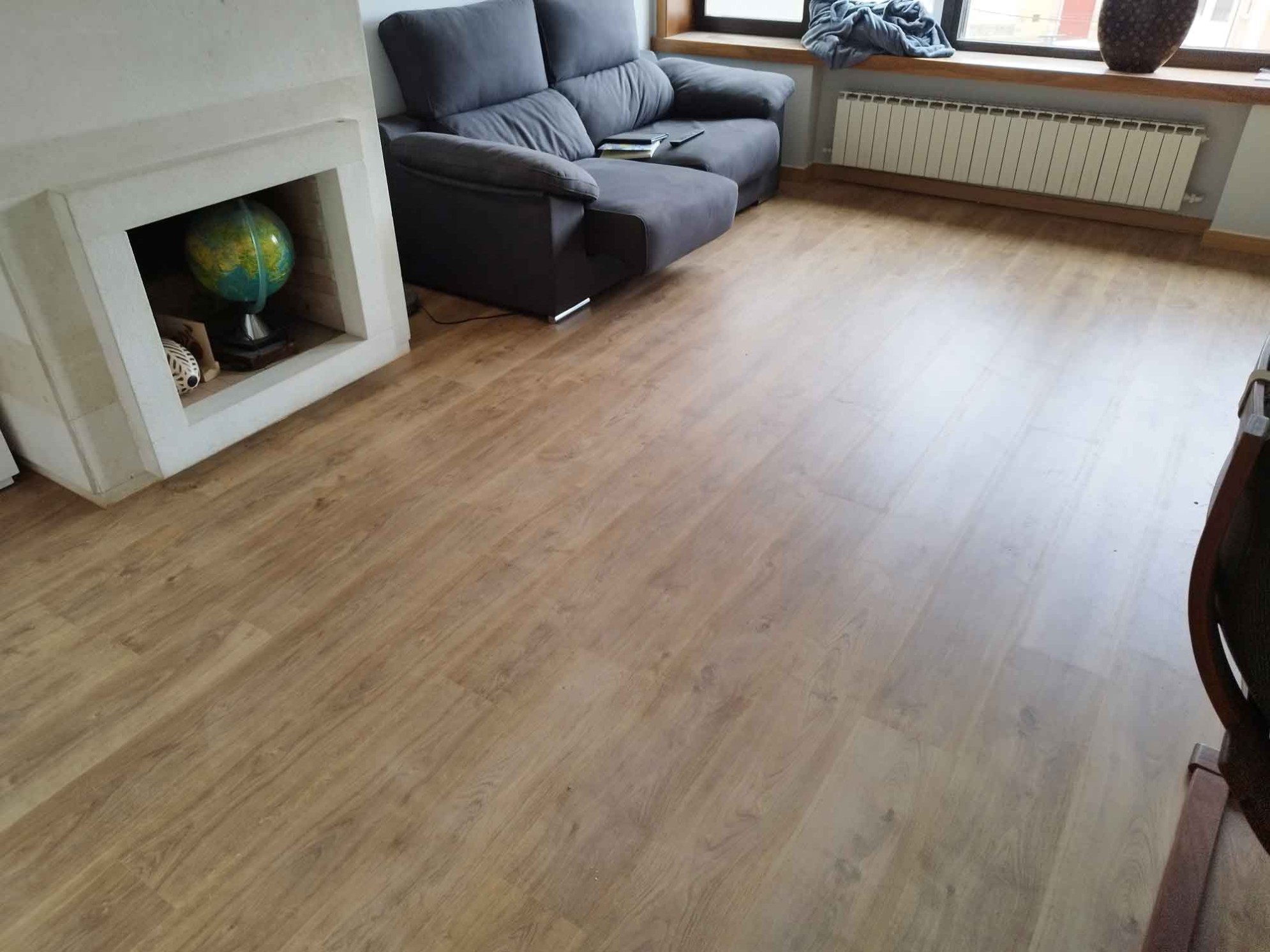 Suelo laminado en madera de roble