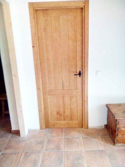 Puerta interior maciza